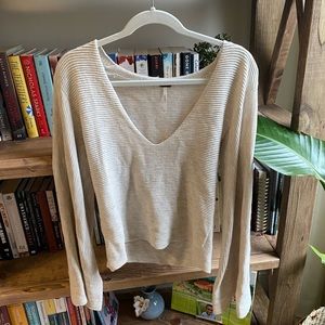 LIKE NEW Free People Bell Sleeve Top